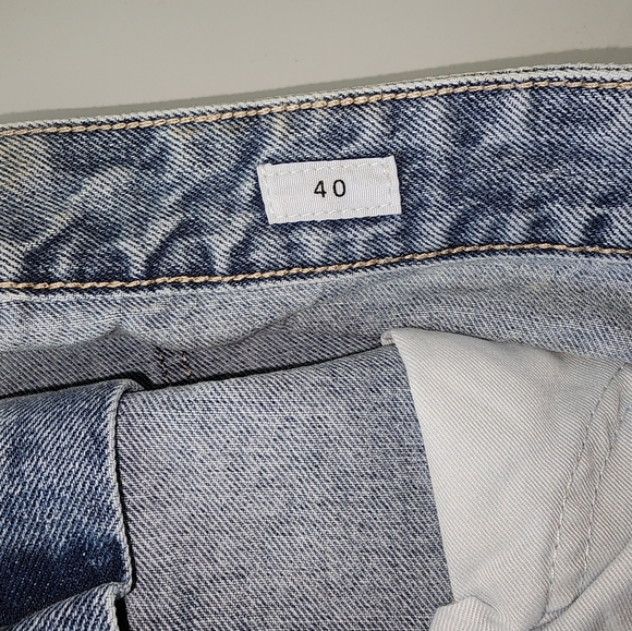 DENIM SHORTS FIRST ROW - Picture 11 of 11